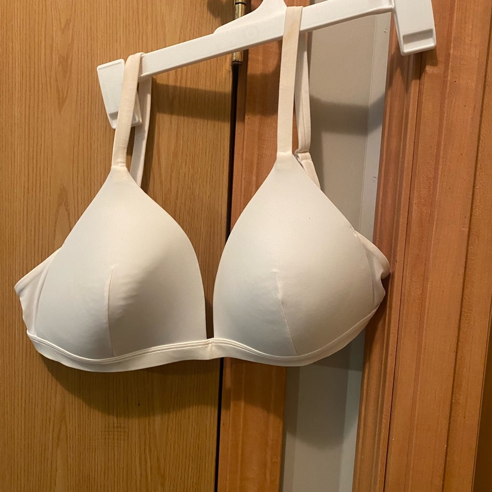 Lululemon Athletica Cream Swim Bra with Adjustable Straps